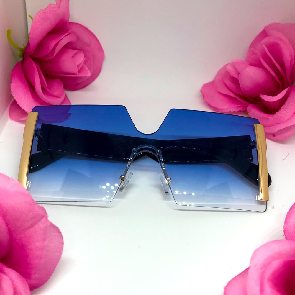 Blue oversized sunglasses